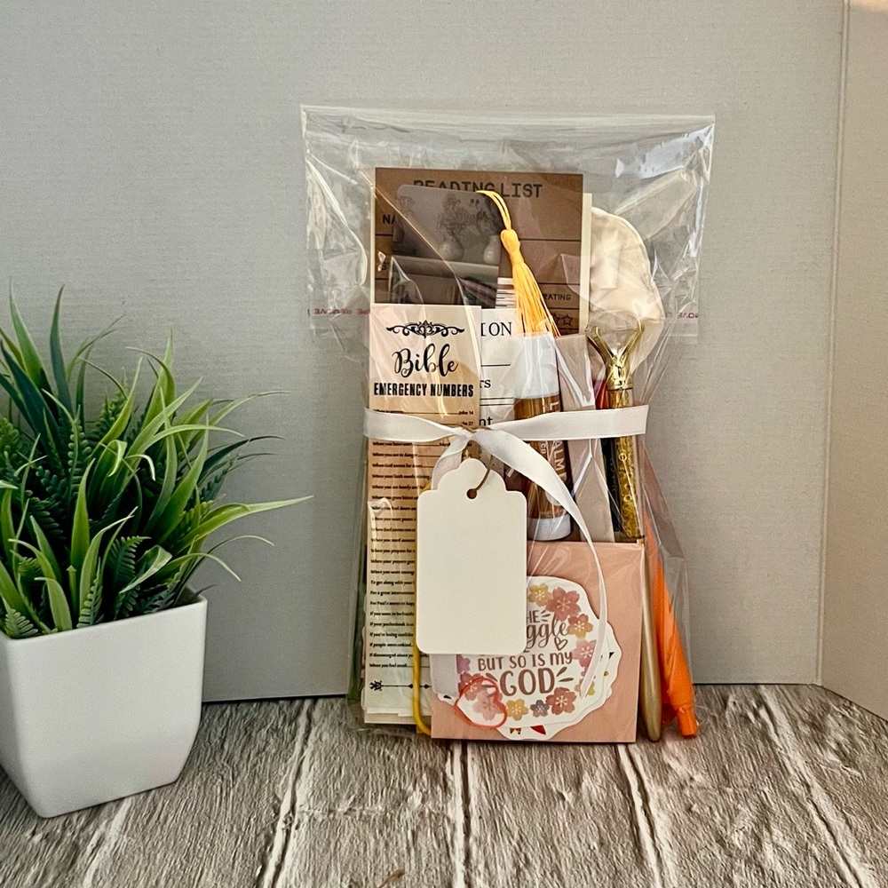 Faith Everything But The Book Bundle - Orange